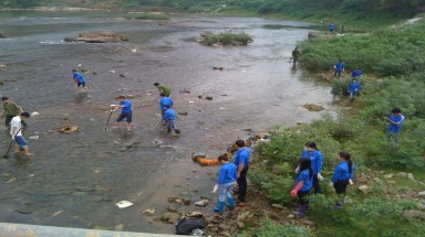  Chung tay bảo vệ môi trường-dòng sông Cầu quê hương